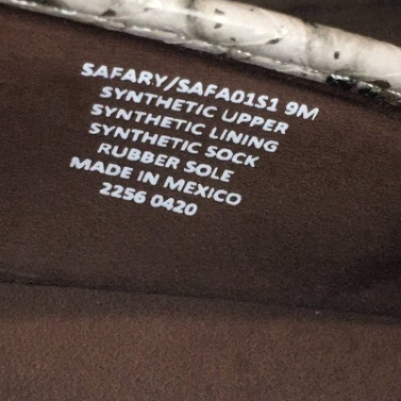 NEW Steve Madden Safary Snake Sneaker - Picture 6 of 10